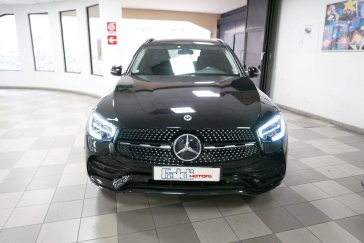 Mercedes-Benz GLC SUV 220 d 4Matic Premium (2)