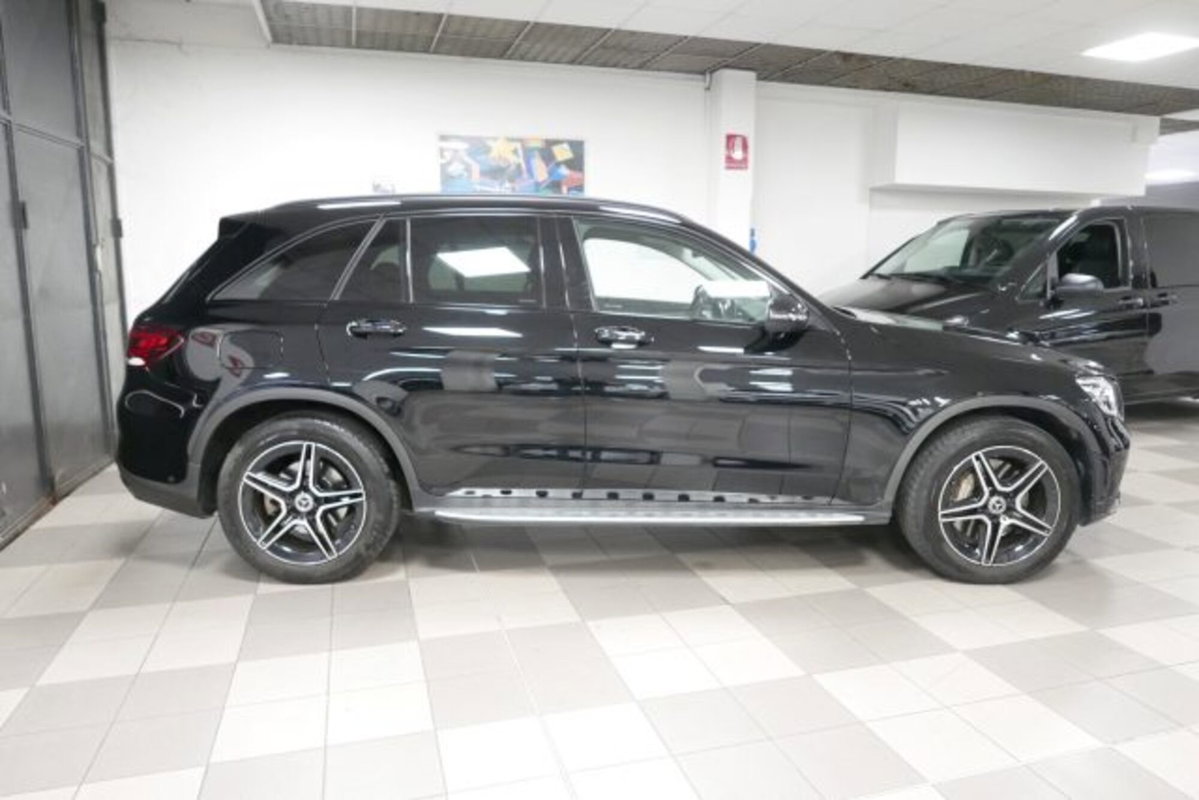 Mercedes-Benz GLC SUV 220 d 4Matic Premium (3)