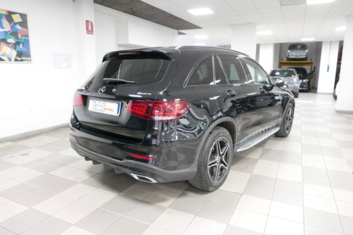 Mercedes-Benz GLC SUV 220 d 4Matic Premium (4)