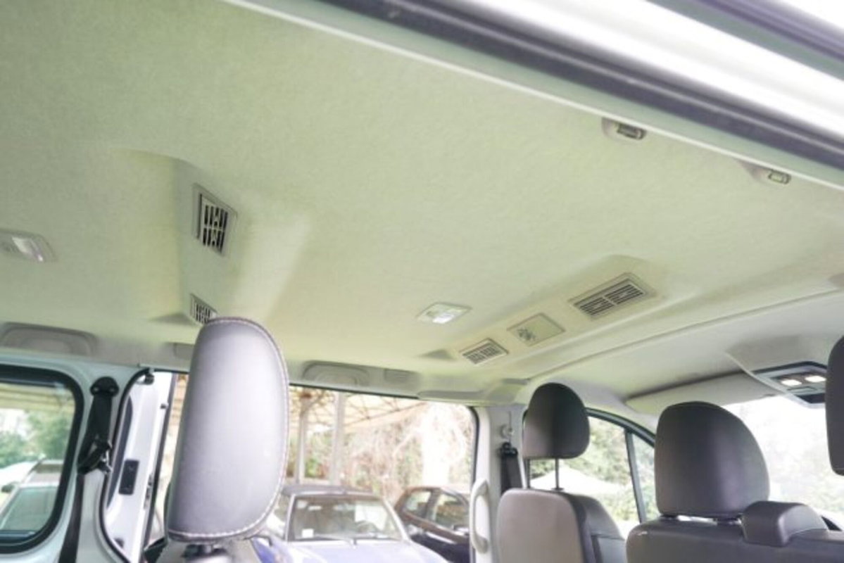 Nissan Primastar 2.0 dCi 110CV PC-TN Bus (12)