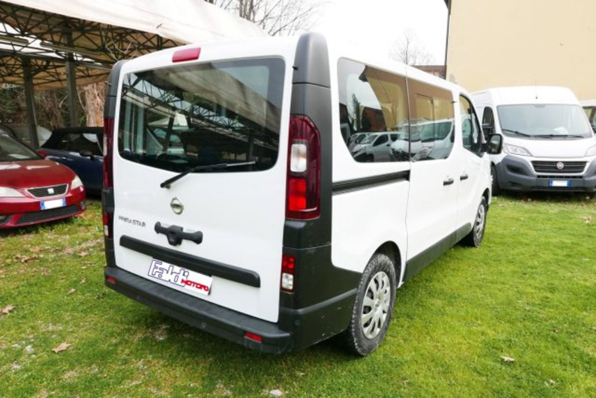 Nissan Primastar 2.0 dCi 110CV PC-TN Bus (6)