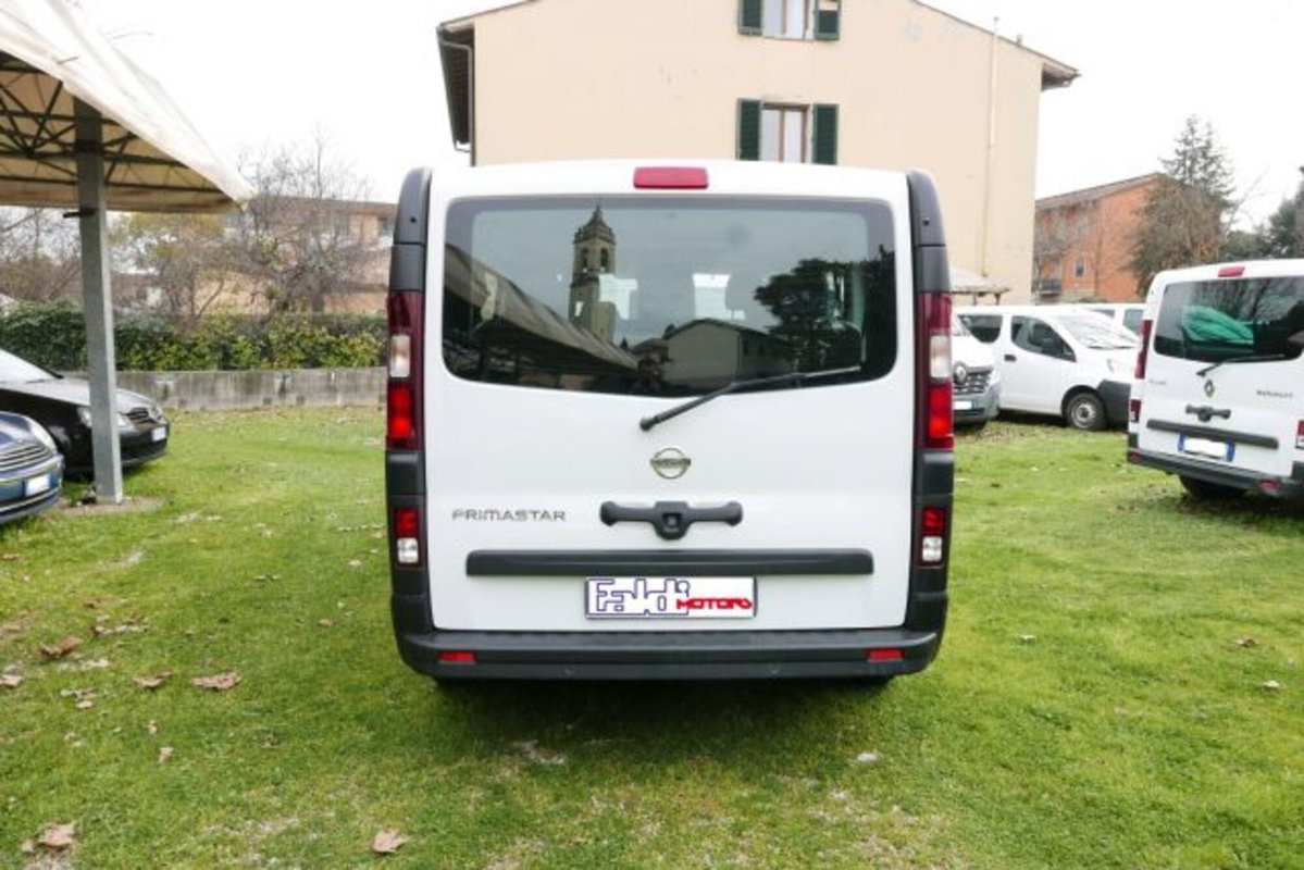 Nissan Primastar 2.0 dCi 110CV PC-TN Bus (7)