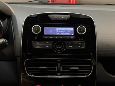 Renault Clio 1.2 75CV 5 porte Life (13)
