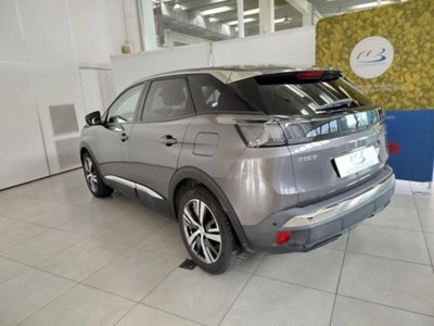 Peugeot 3008 Hybrid 225 e-EAT8 Allure (4)