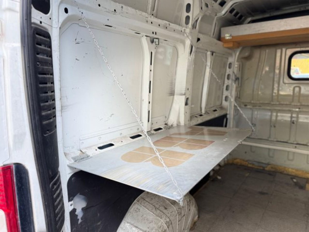 Peugeot Boxer Furgone 333 2.2 HDi/110CV FAP PM-TM Furgone (14)