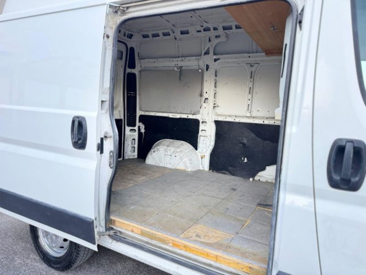 Peugeot Boxer Furgone 333 2.2 HDi/110CV FAP PM-TM Furgone (18)