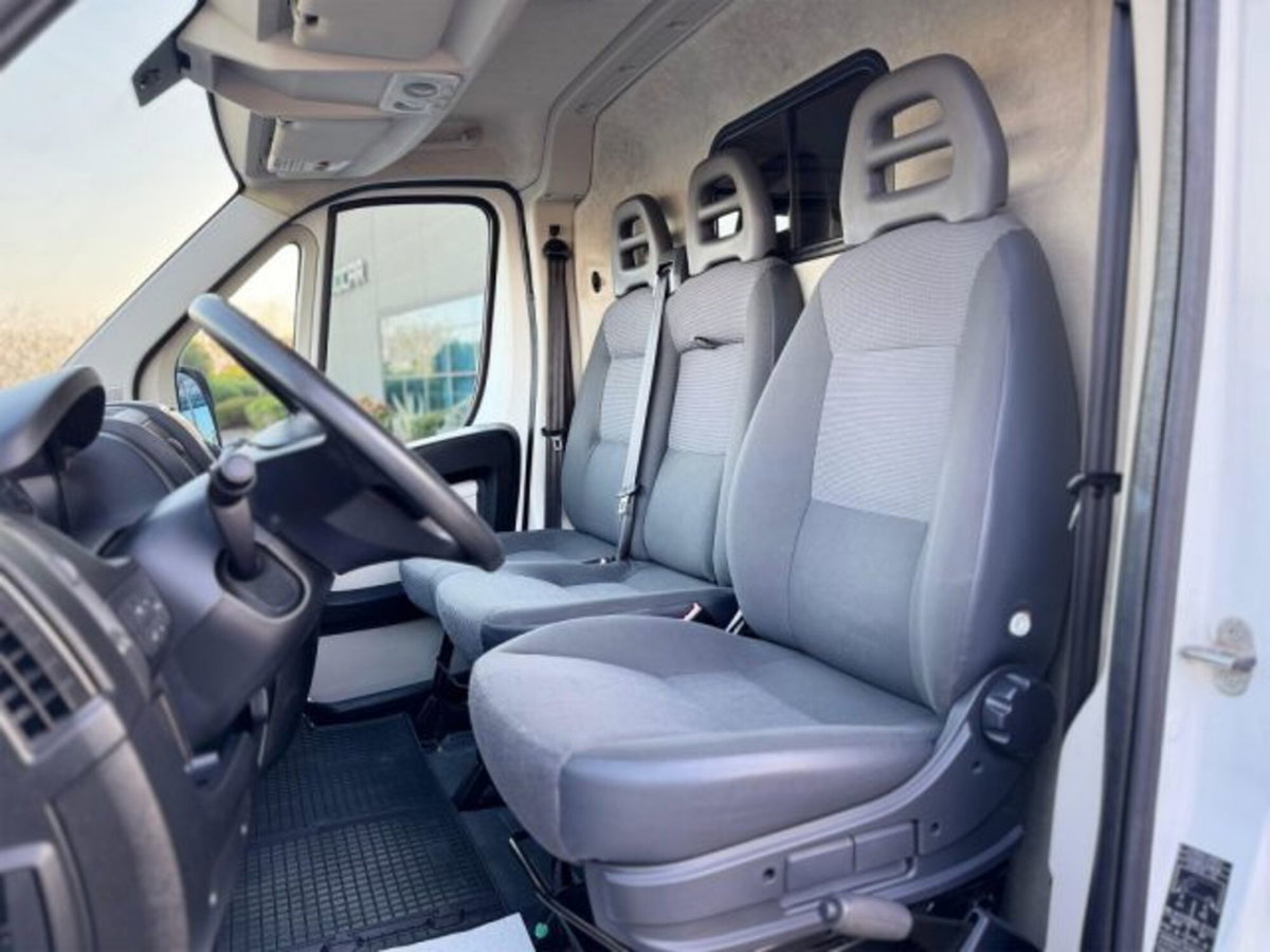 Peugeot Boxer Furgone 333 2.2 HDi/110CV FAP PM-TM Furgone (7)
