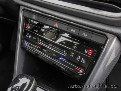 Volkswagen T-Roc 2.0 tdi Life 150cv dsg (19)