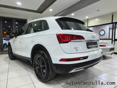 Audi Q5 40 TDI 204 CV quattro S tronic Business (6)