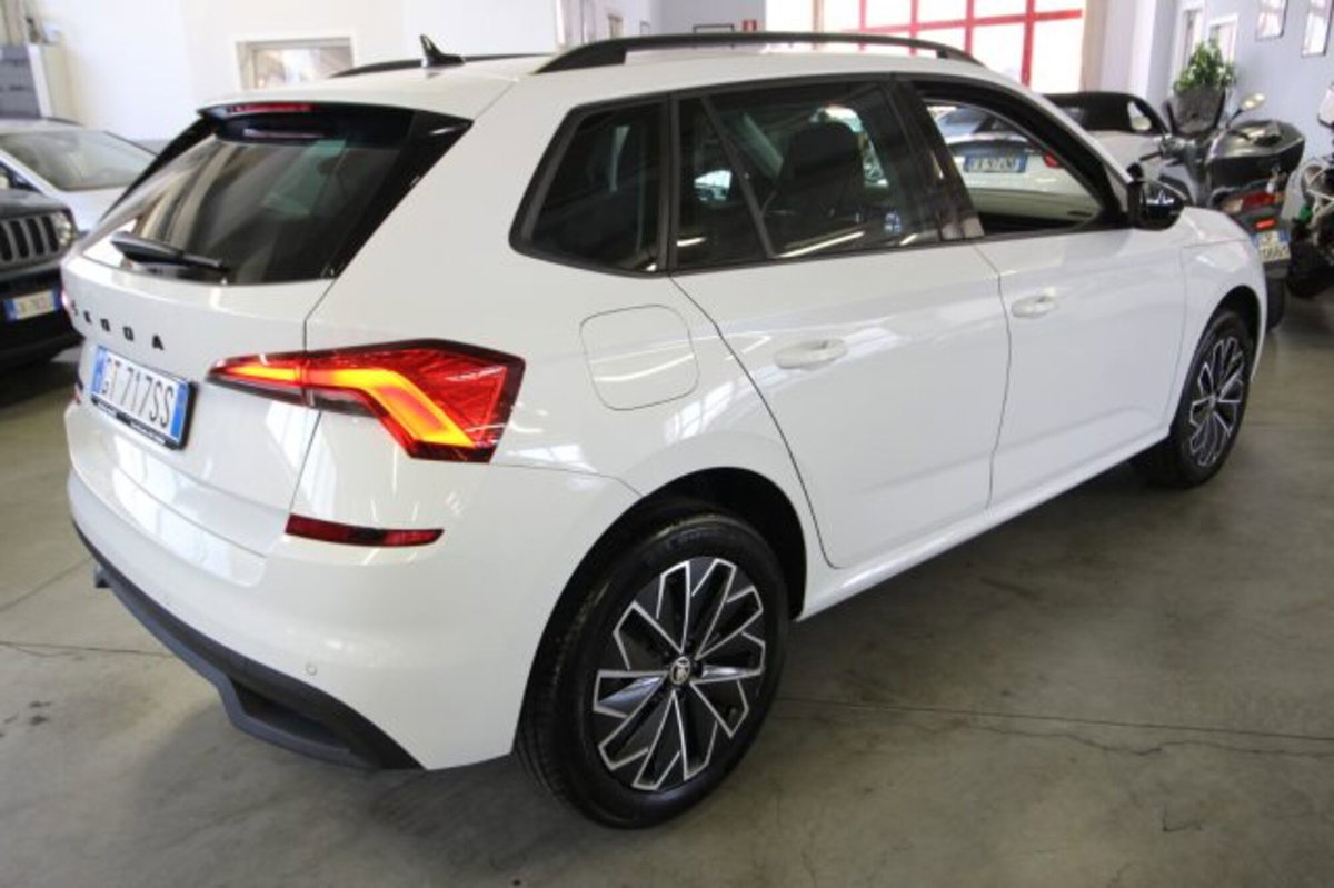 Skoda Kamiq 1.0 TSI 110 CV DSG Style (5)