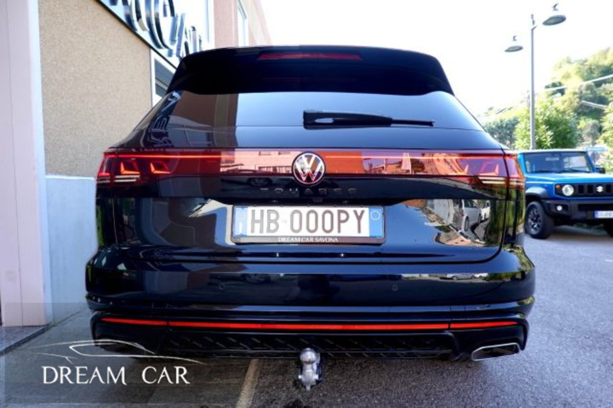 Volkswagen Touareg 3.0 V6 tdi scr R-Line Final Edition 231cv auto (4)