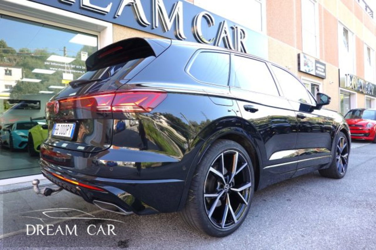 Volkswagen Touareg 3.0 V6 tdi scr R-Line Final Edition 231cv auto (5)