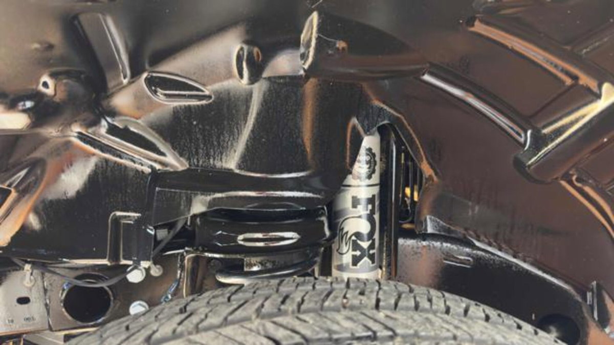 Jeep Wrangler 2.2 Mjt II Sahara (14)