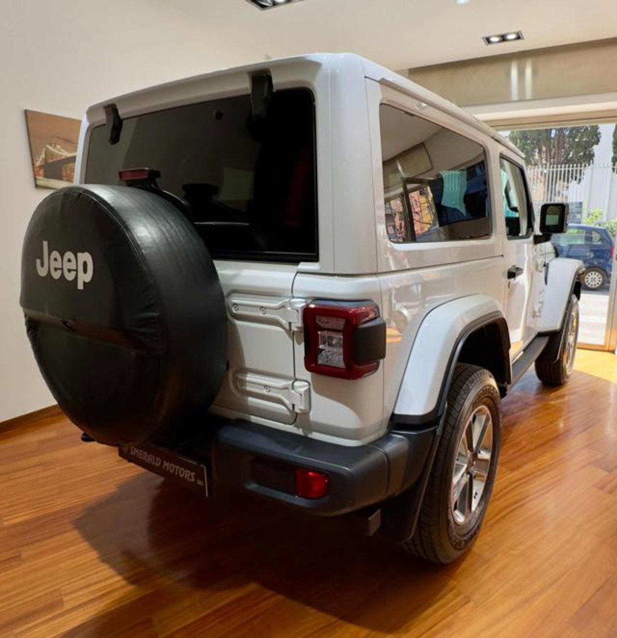 Jeep Wrangler 2.2 Mjt II Sahara (4)