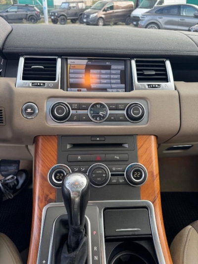 Land Rover Range Rover Sport 3.0 SDV6 HSE (12)