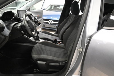 Peugeot 2008 PureTech 100 S&S Active Pack (9)