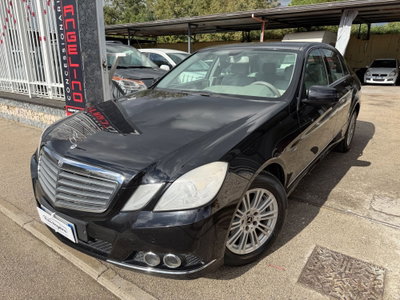 Mercedes-Benz Classe E 220 CDI BlueEFFICIENCY Avantgarde AMG (2)