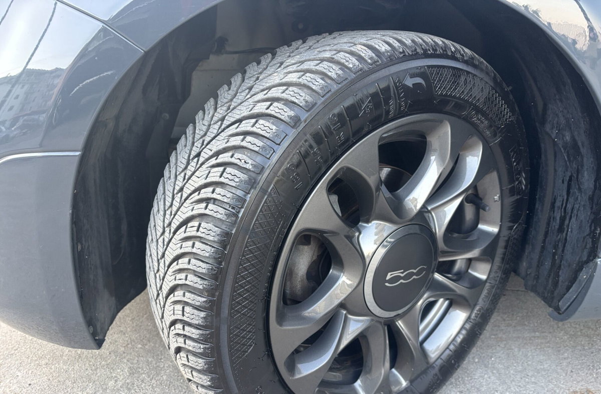 Fiat 500 1.0 Hybrid Connect (18)