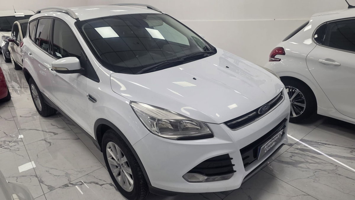 Ford Kuga 2.0 TDCI 120 CV S&S 2WD Business N1 (2)