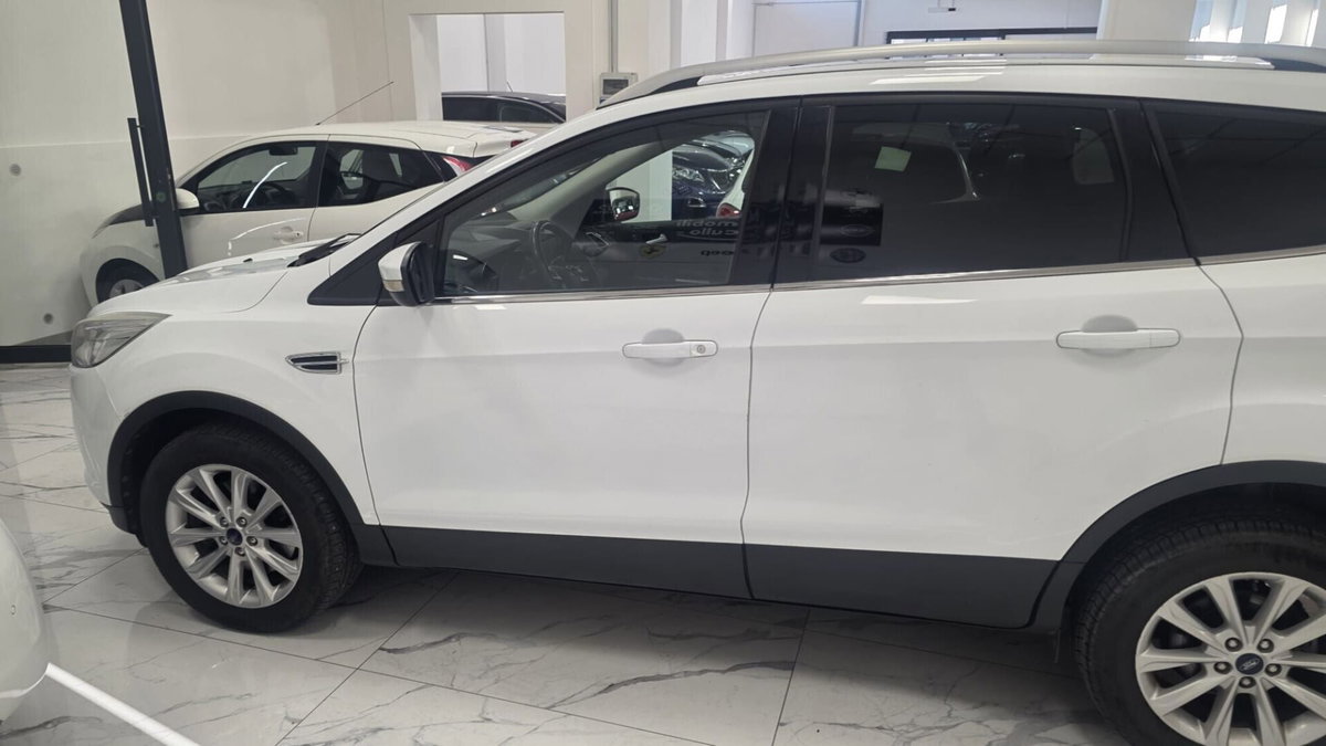Ford Kuga 2.0 TDCI 120 CV S&S 2WD Business N1 (7)