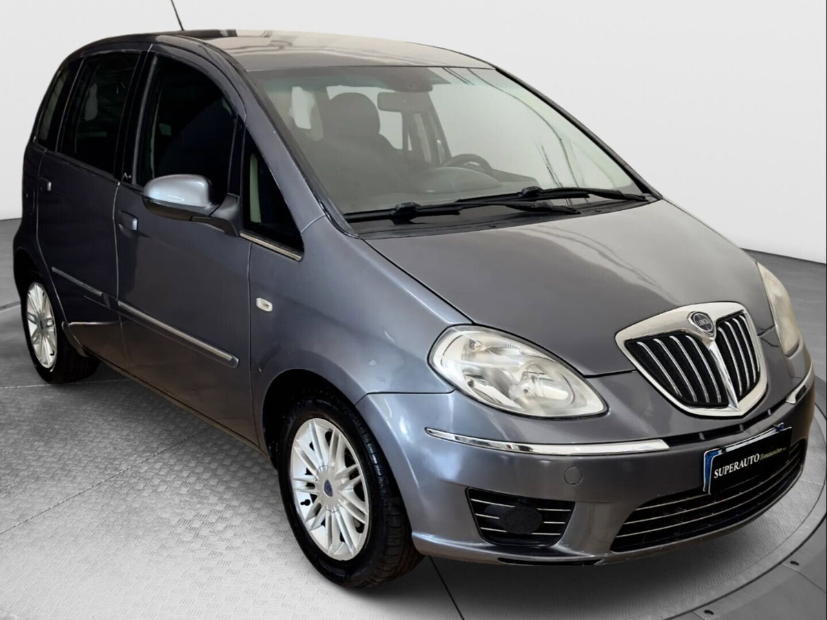 Lancia Musa 1.3 Multijet 16V 90 CV Platino (2)