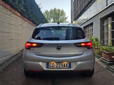 Opel Astra 1.5 CDTI 122 CV S&S 5 porte GS Line (4)