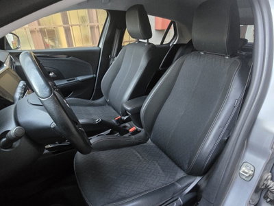 Opel Corsa 1.2 Elegance (8)