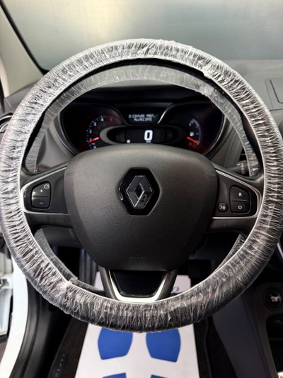 Renault Captur dCi 8V 90 CV Sport Edition2 (11)
