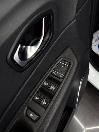 Renault Captur dCi 8V 90 CV Sport Edition2 (14)