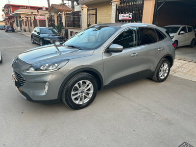 Ford Kuga 1.5 EcoBlue 120 CV aut. 2WD Titanium X (12)