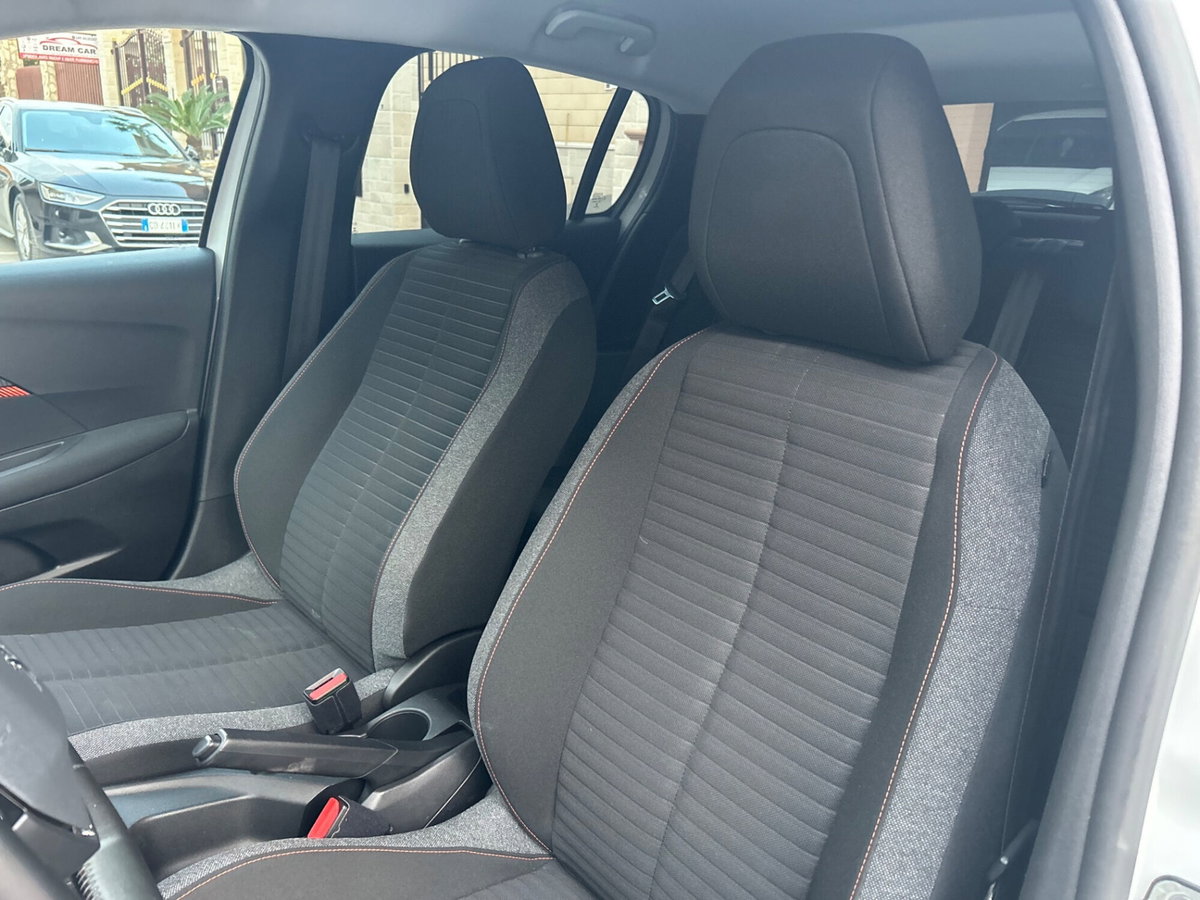 Peugeot 208 BlueHDi 100 Stop&Start 5 porte Allure (20)