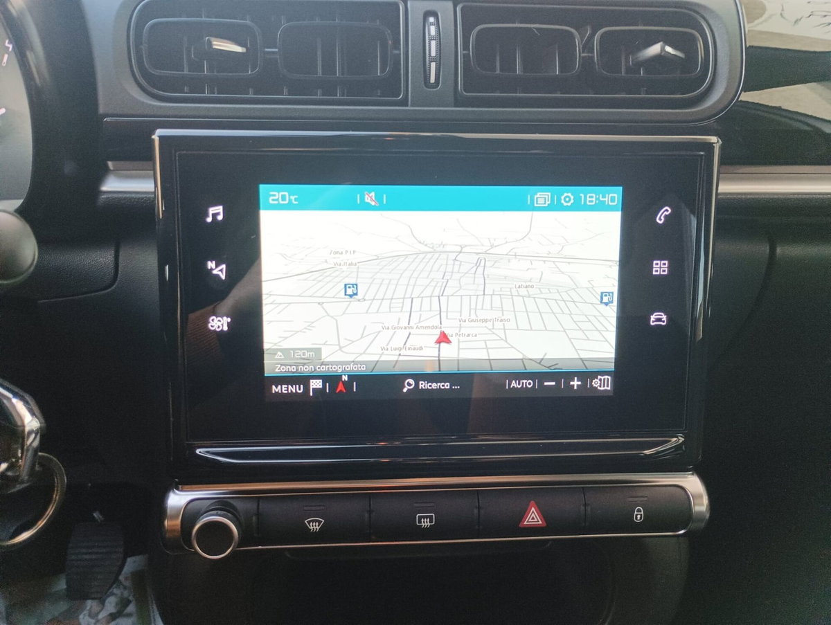 Citroen C3 BlueHDi 100 S&S Feel (9)