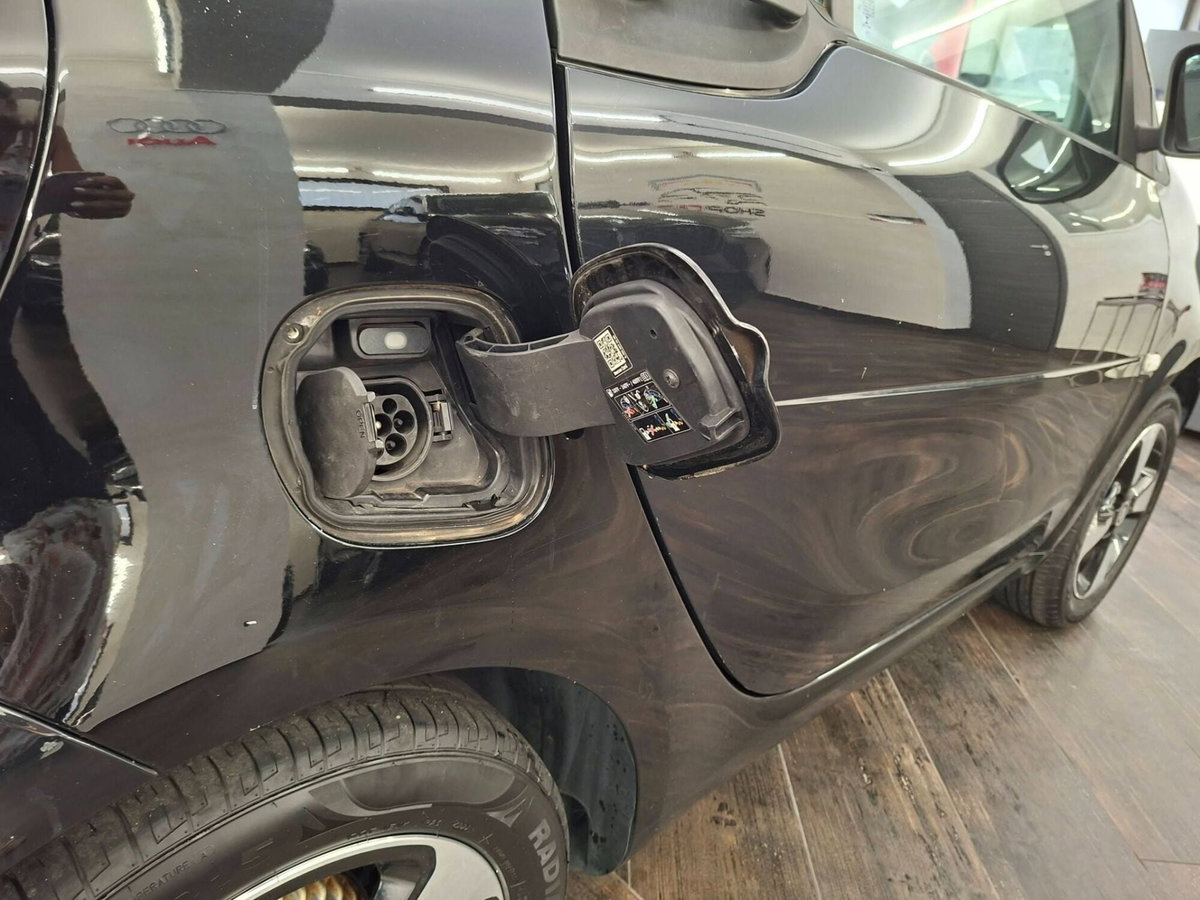smart Fortwo EQ Passion Nightsky (10)