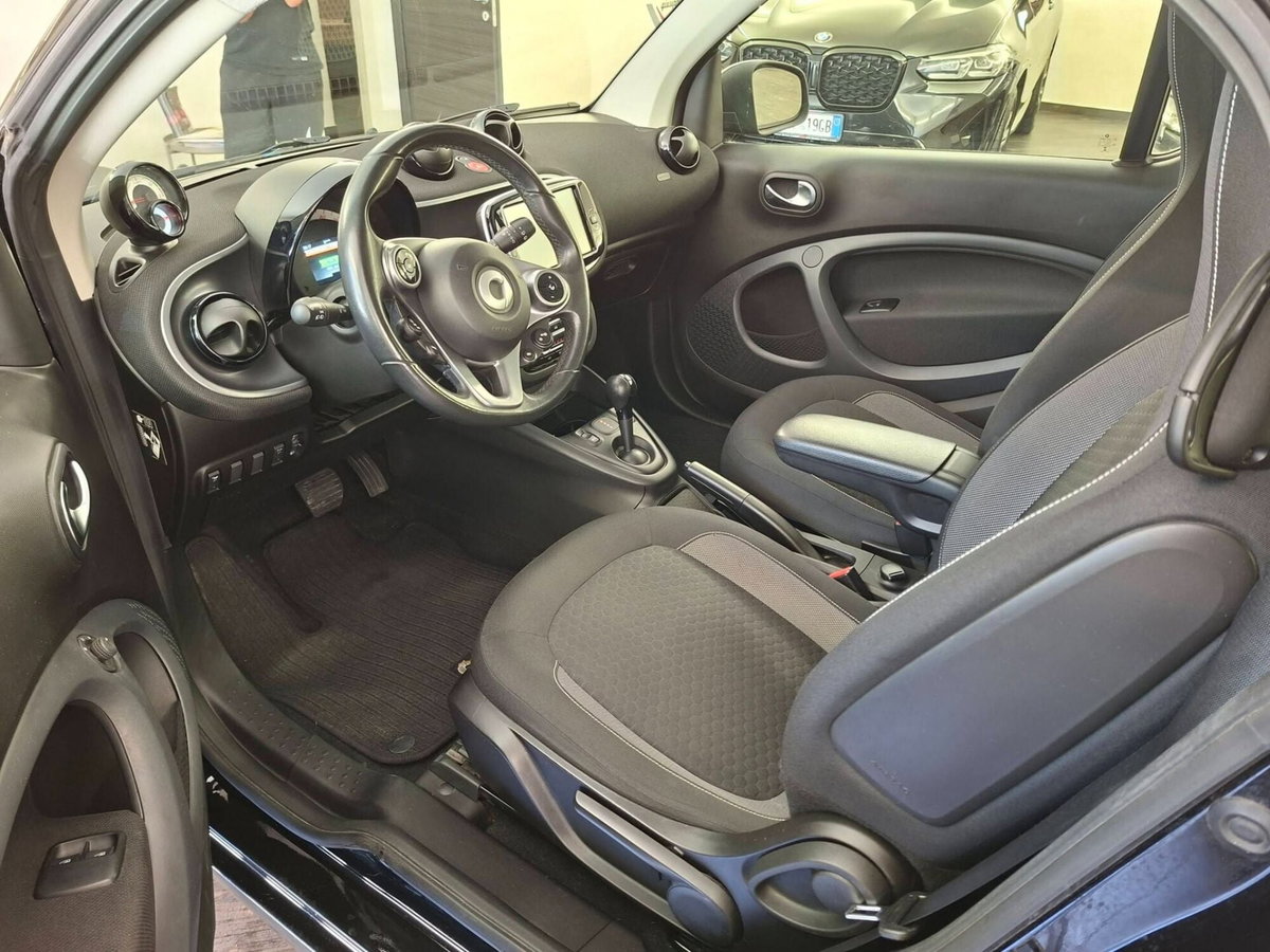 smart Fortwo EQ Passion Nightsky (8)