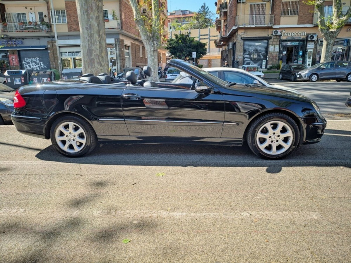 Mercedes-Benz CLK 200 Kompr. TPS cat Cabrio Avantg. (3)