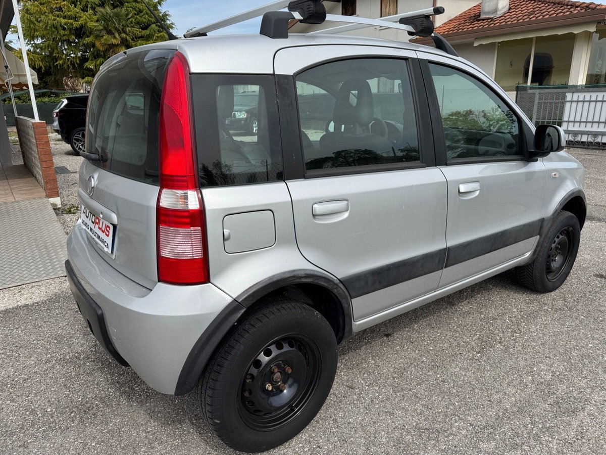 Fiat Panda 1.3 MJT 16V DPF 4x4 Cross (6)