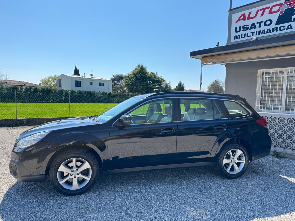 Subaru Outback 2.0D CVT Exclusive (7)