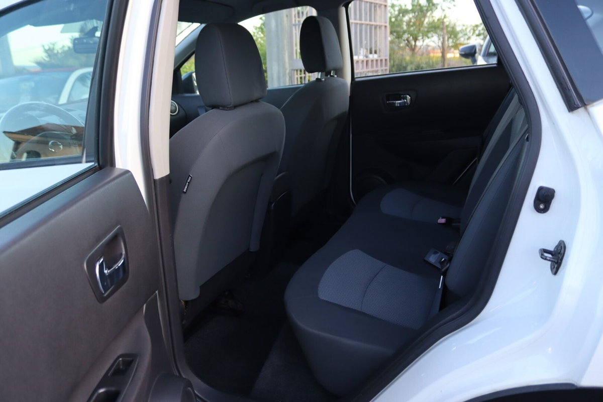 Nissan Qashqai 1.5 dCi DPF Tekna (12)