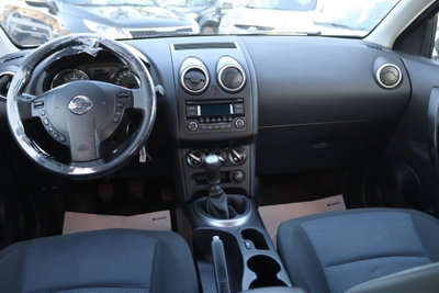 Nissan Qashqai 1.5 dCi DPF Tekna (14)