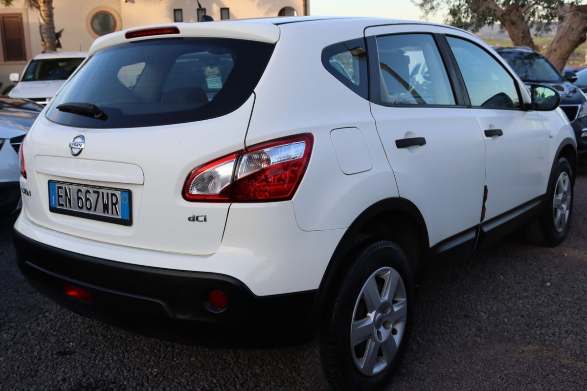 Nissan Qashqai 1.5 dCi DPF Tekna (5)
