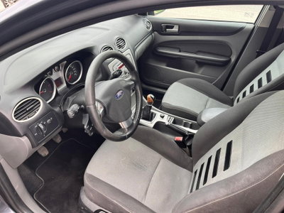 Ford Focus 1.6 TDCi (110CV) 5p. ECOnetic DPF (10)
