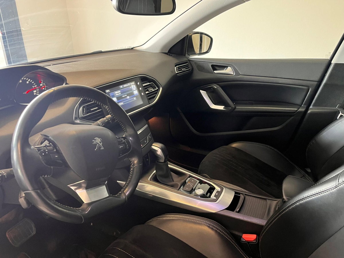 Peugeot 308 SW BlueHDi 180 S&S EAT8 GT (10)