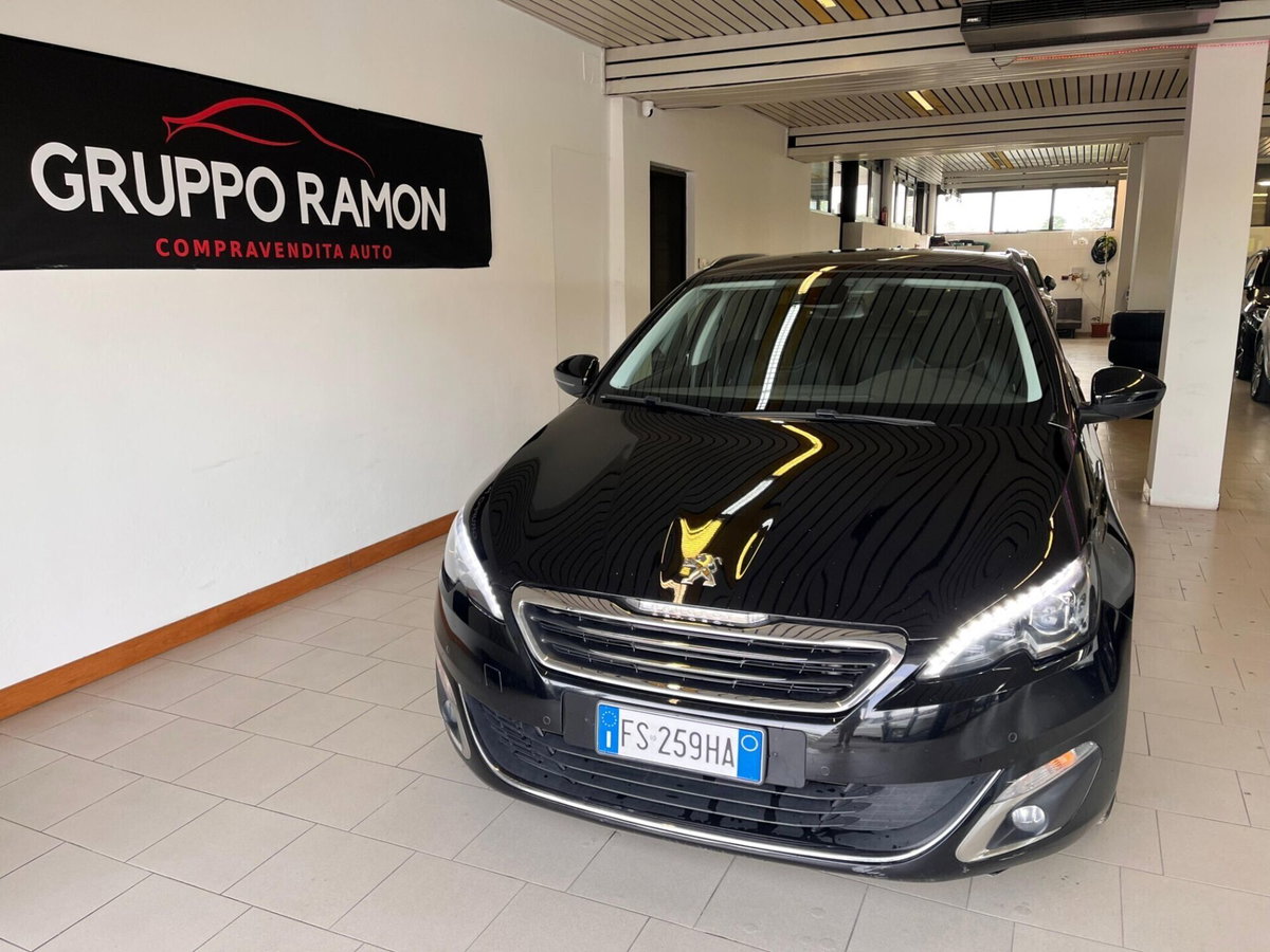 Peugeot 308 SW BlueHDi 180 S&S EAT8 GT (2)