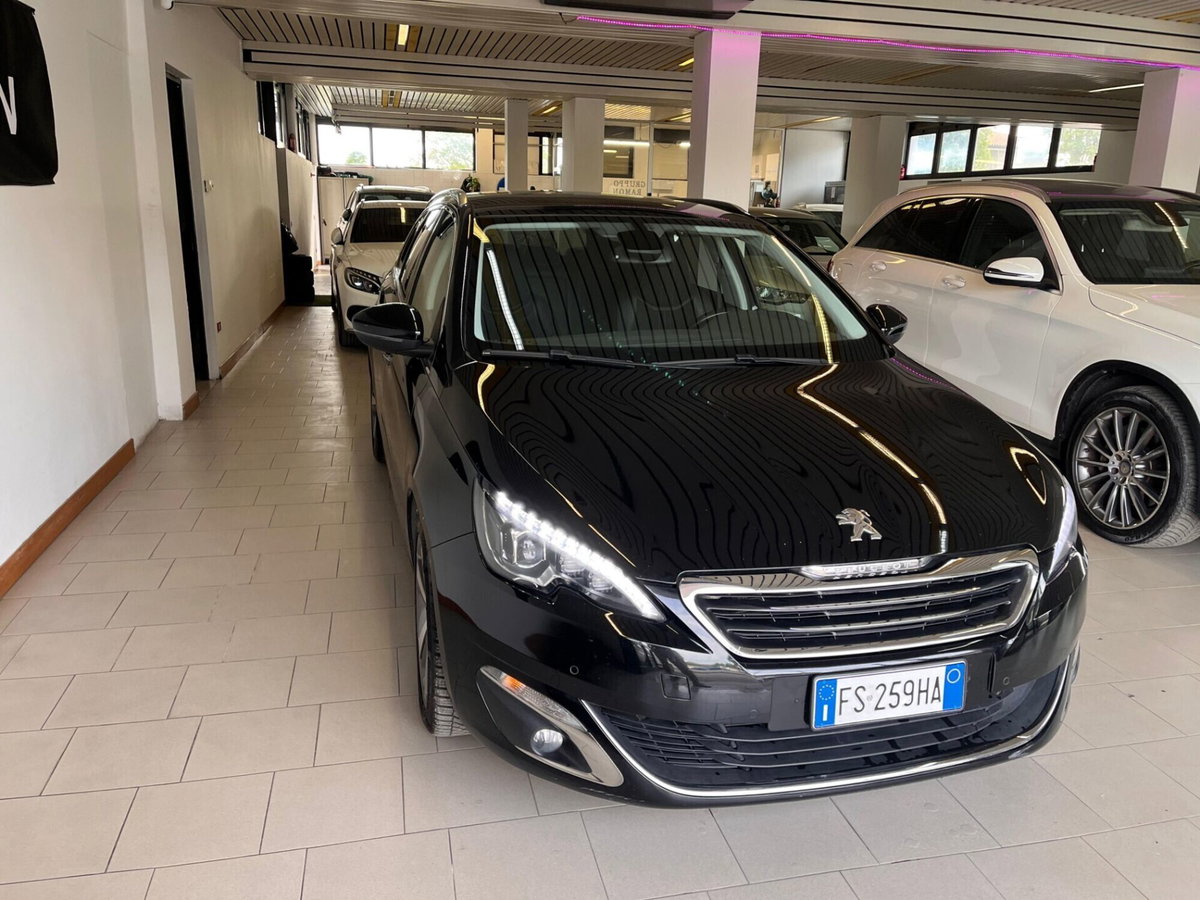 Peugeot 308 SW BlueHDi 180 S&S EAT8 GT (3)