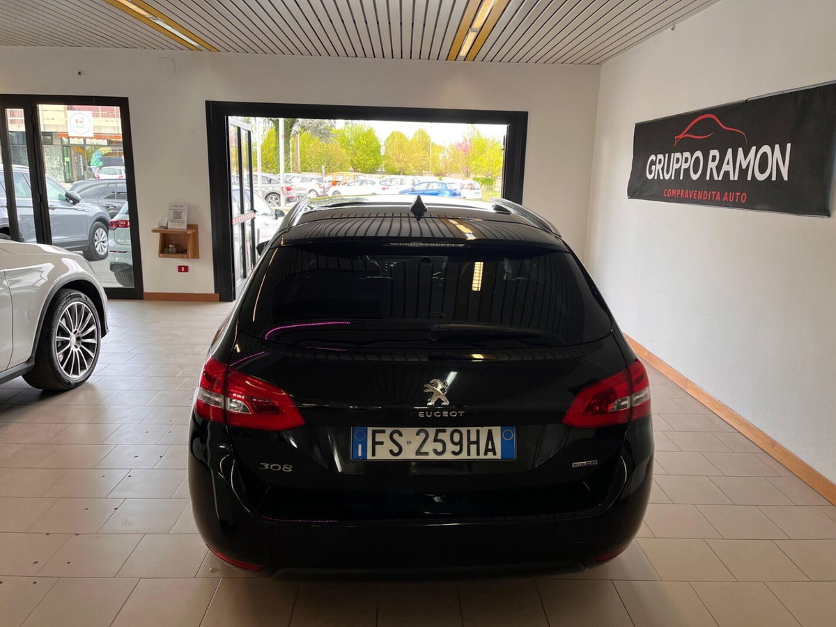 Peugeot 308 SW BlueHDi 180 S&S EAT8 GT (5)