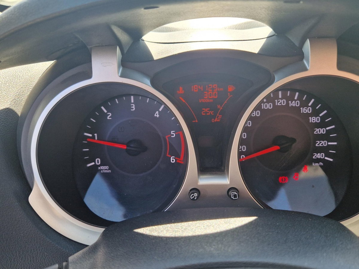 Nissan Juke 1.5 dCi Start&Stop N-Connecta (8)
