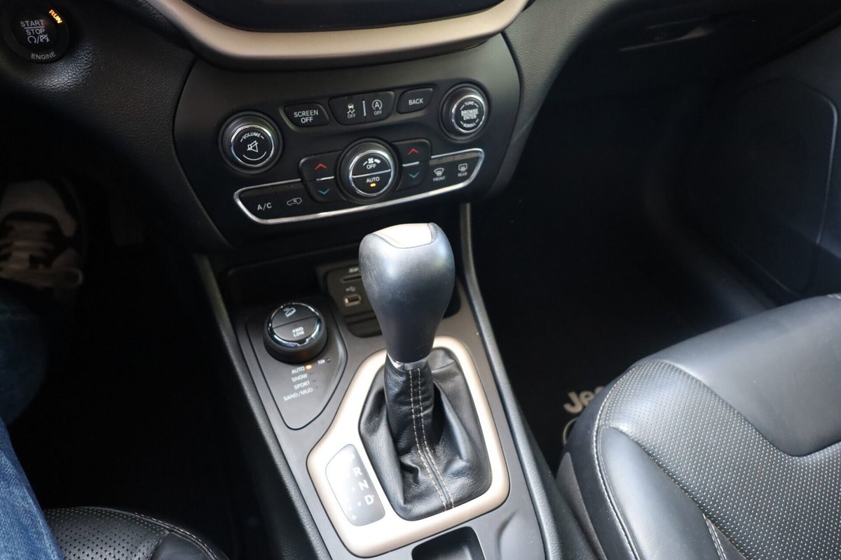 Jeep Cherokee 2.0 Mjt II 170CV 4WD Active Drive I Limited (9)