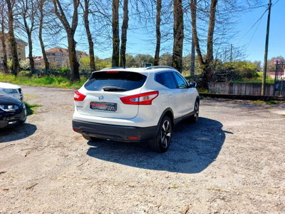 Nissan Qashqai 1.5 dCi N-Connecta (2)