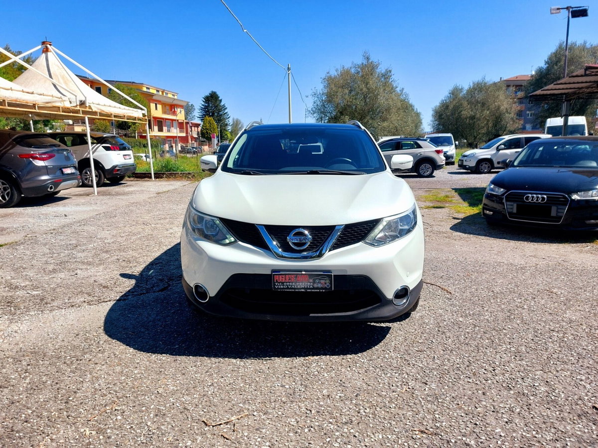 Nissan Qashqai 1.5 dCi N-Connecta (6)
