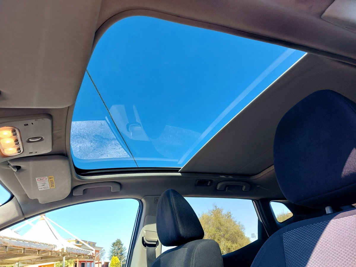 Nissan Qashqai 1.5 dCi N-Connecta (8)